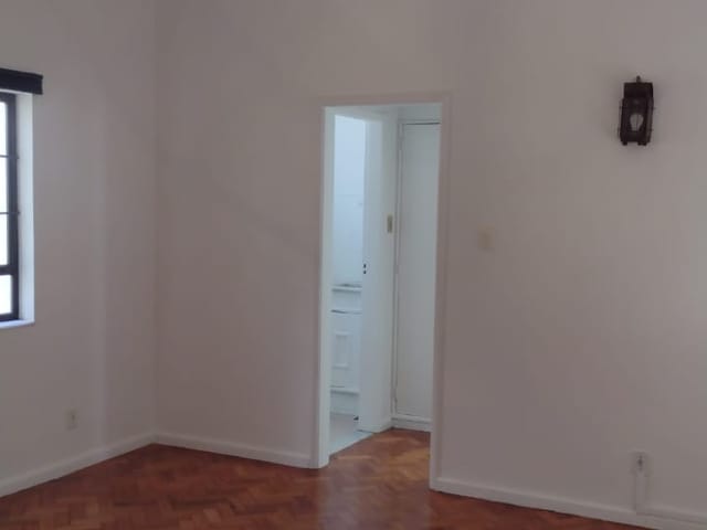 Foto do Kitnet - Conjugado de fundos localizado no Bairro Peixoto,COPACABANA, RIO DE JANEIRO - RJ | Riokasa Imóveis