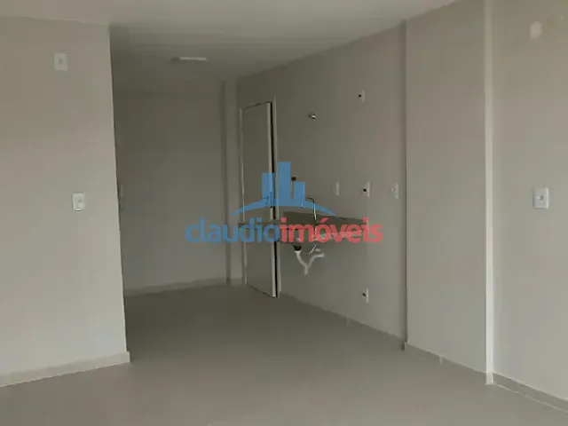 Kitnet 1 quarto e 1 banheiro, para alugar, no bairro Centro em Barra Mansa