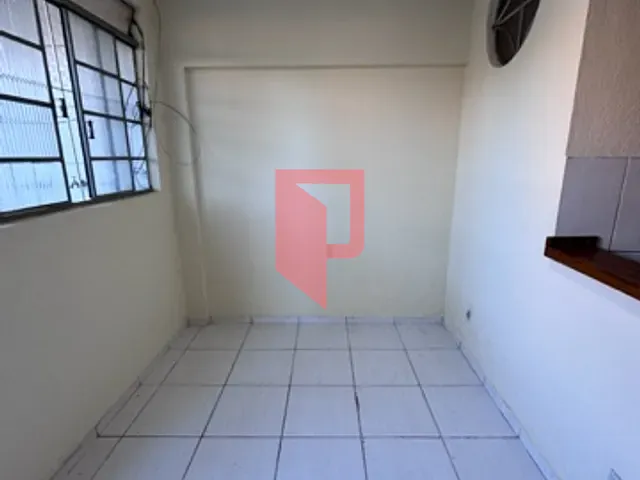 Kitnet 1 quarto e 1 banheiro, para alugar, no bairro Caiçaras em Belo Horizonte