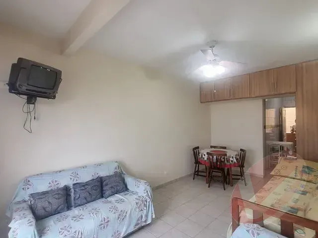 Kitnet 1 quarto e 1 banheiro, à venda, no bairro Real em Praia Grande