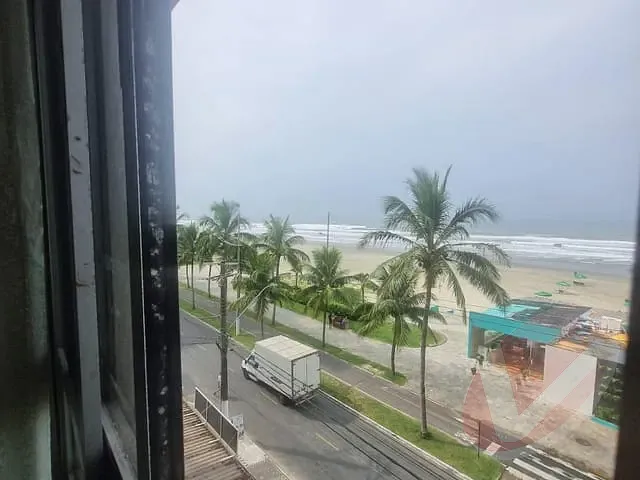 Kitnet 1 quarto e 1 banheiro, à venda, no bairro Real em Praia Grande