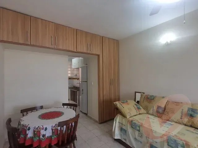 Kitnet 1 quarto e 1 banheiro, à venda, no bairro Real em Praia Grande