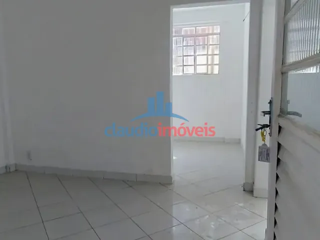 Kitnet 1 quarto e 1 banheiro, para alugar, no bairro Centro em Barra Mansa