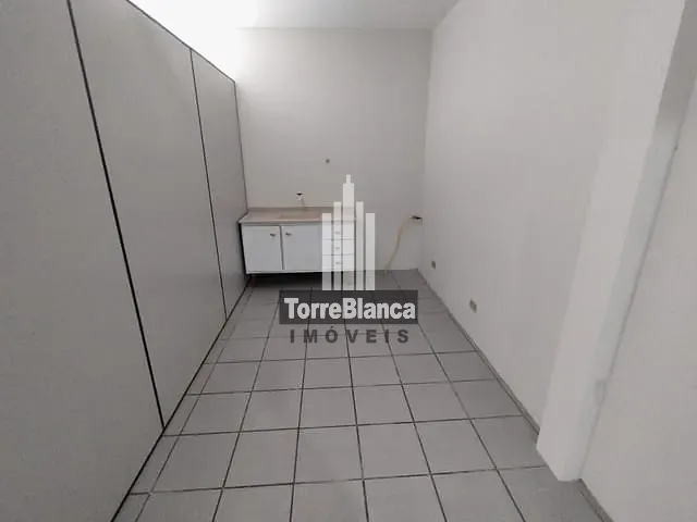 Kitnet com 35m² 1 quarto e 1 banheiro, para alugar, no bairro Centro em Ponta Grossa