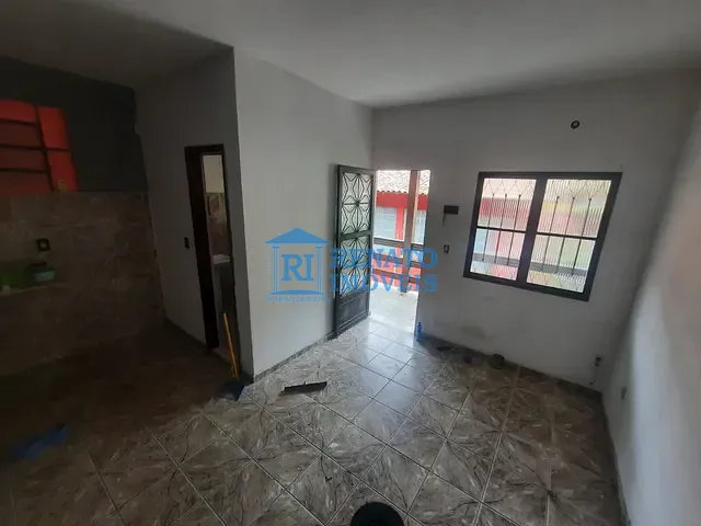 Kitnet 1 quarto e 1 banheiro, para alugar, no bairro Centro em Maricá