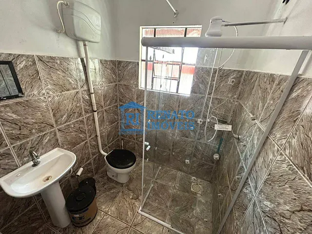Kitnet 1 quarto e 1 banheiro, para alugar, no bairro Centro em Maricá