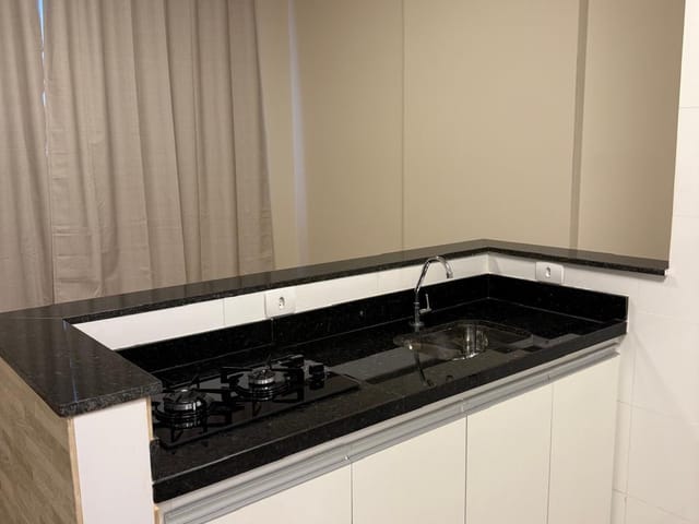 Kitnet 1 quarto e 1 banheiro, para alugar, no bairro Centro em Petrópolis