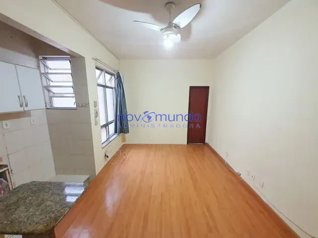 Kitnet com 23m² 1 quarto e 1 banheiro, para alugar, no bairro Tijuca em Rio de Janeiro