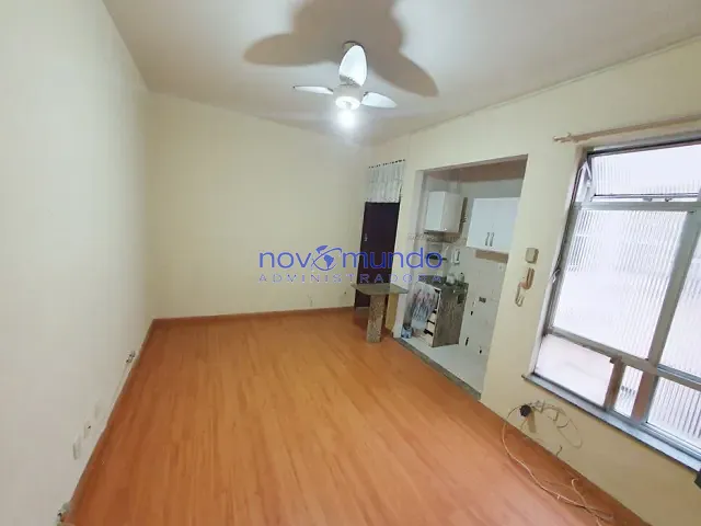 Kitnet com 23m² 1 quarto e 1 banheiro, para alugar, no bairro Tijuca em Rio de Janeiro