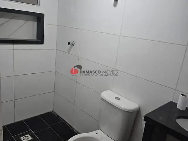 Kitnet com 30m² 1 quarto e 1 banheiro, para alugar, no bairro Utinga em Santo André