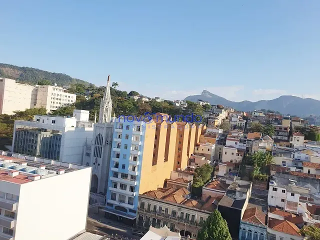 Kitnet com 34m² 1 quarto e 1 banheiro, para alugar, no bairro Centro em Rio de Janeiro