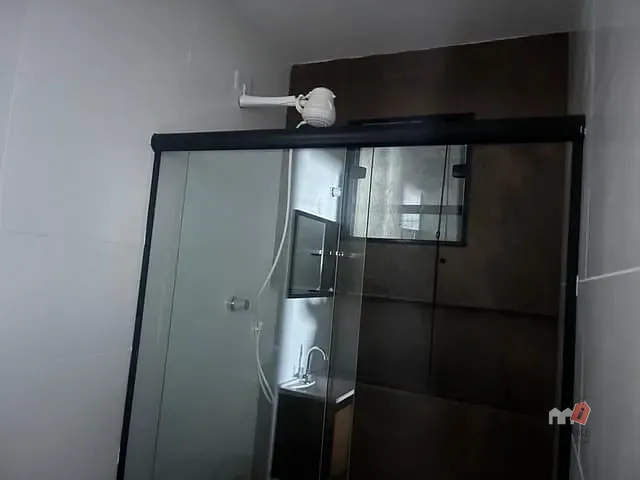 Kitnet 1 quarto e 1 banheiro, para alugar, no bairro Alto da Serra em Petrópolis