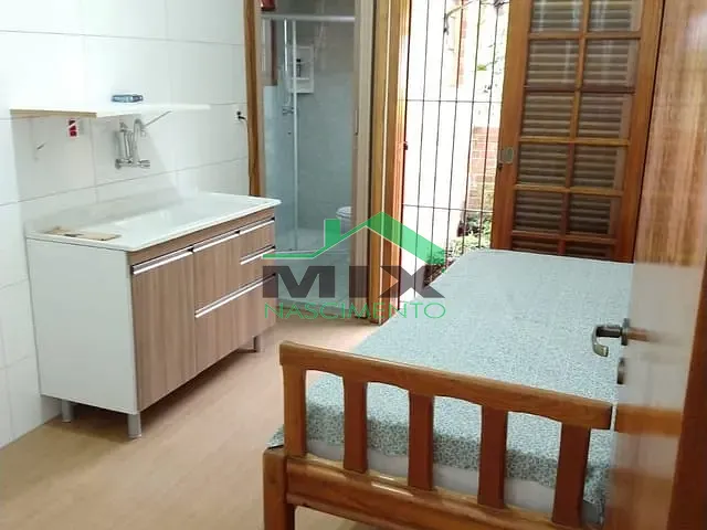 Kitnet com 18m² 1 quarto e 1 banheiro, para alugar, no bairro Campanário em Diadema