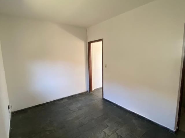 Kitnet 1 quarto e 1 banheiro, para alugar, no bairro Morbidelli em Extrema
