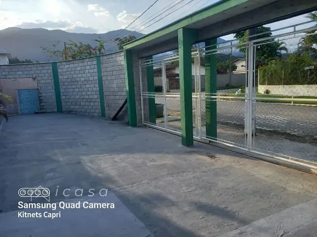 Kitnet com 463m² 4 quartos e 5 banheiros, à venda, no bairro Portal da Fazendinha em Caraguatatuba