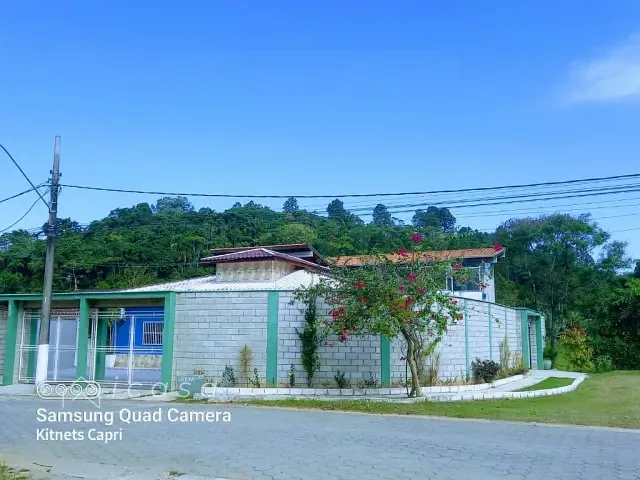 Kitnet com 463m² 4 quartos e 5 banheiros, à venda, no bairro Portal da Fazendinha em Caraguatatuba