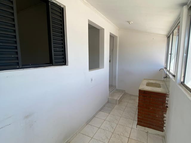 Kitnet 1 quarto e 1 banheiro, para alugar, no bairro Parque dos Pássaros em Extrema