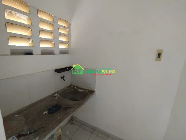 Kitnet 1 quarto e 1 banheiro, para alugar, no bairro Marquês em Teresina