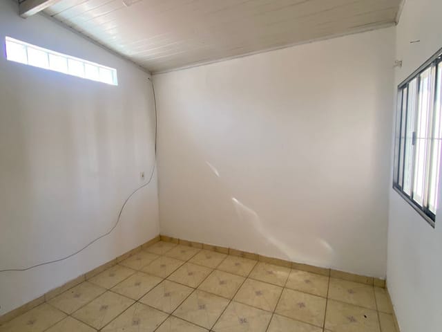 Kitnet 1 quarto e 1 banheiro, para alugar, no bairro Vila Rica em Extrema