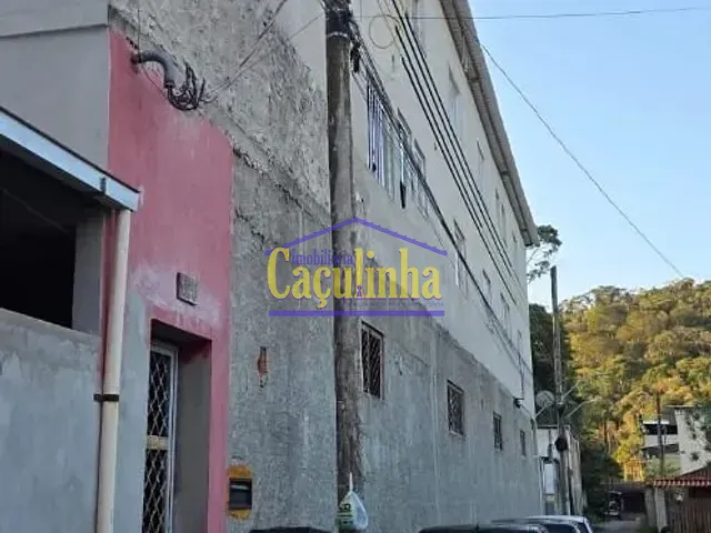 Kitnet com 30m², para alugar, no bairro Ipiabas em Barra do Piraí