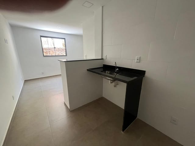 Kitnet 1 quarto e 1 banheiro, para alugar, no bairro Alto da Serra em Petrópolis