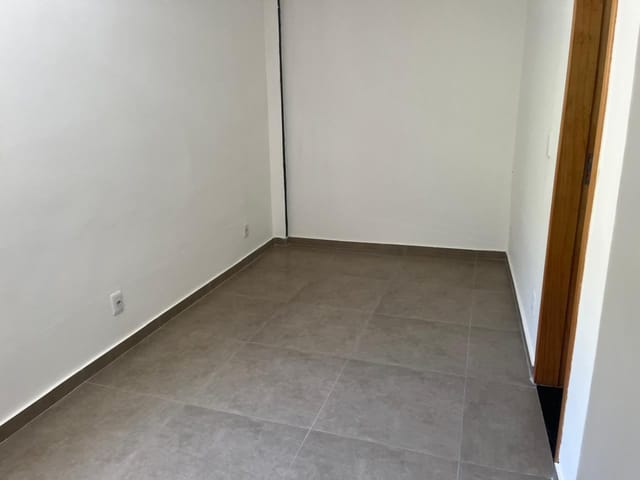 Kitnet 1 quarto e 1 banheiro, para alugar, no bairro Alto da Serra em Petrópolis