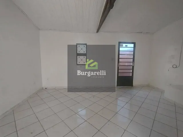 Kitnet 1 quarto e 1 banheiro, para alugar, no bairro Centenário em Lavras