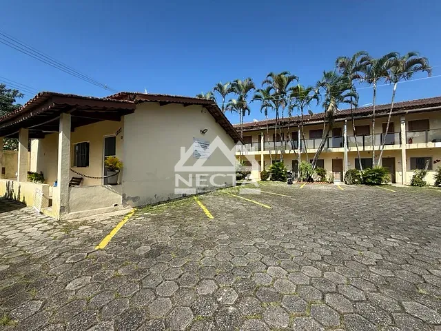 Kitnet com 45m² 1 quarto e 1 banheiro, à venda, no bairro Martim de Sá em Caraguatatuba