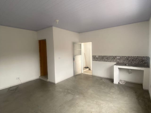 Kitnet 1 quarto e 1 banheiro, para alugar, no bairro Centro em Extrema