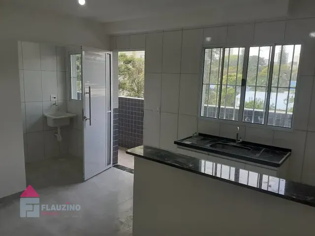 Kitnet com 40m², à venda, no bairro Jardim Germânia em São Paulo