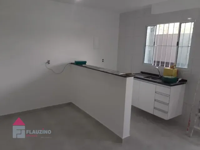Kitnet com 40m², à venda, no bairro Jardim Germânia em São Paulo