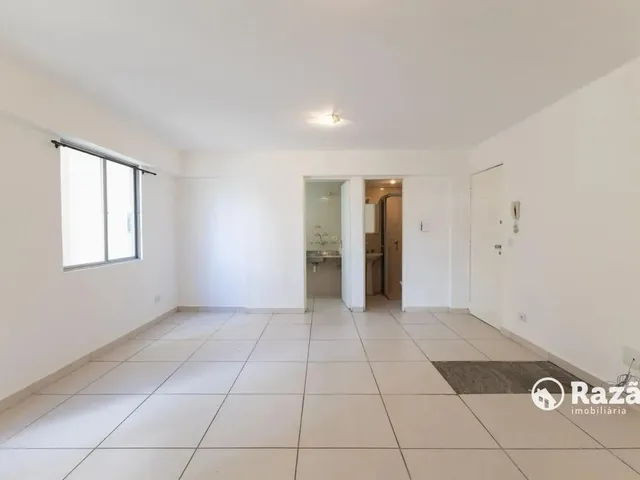 Kitnet 1 quarto e 1 banheiro, para alugar, no bairro Centro em Curitiba
