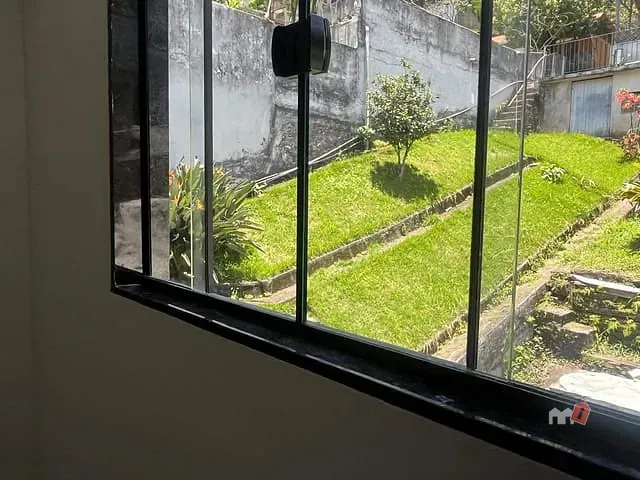 Kitnet 1 quarto e 1 banheiro, para alugar, no bairro Alto da Serra em Petrópolis