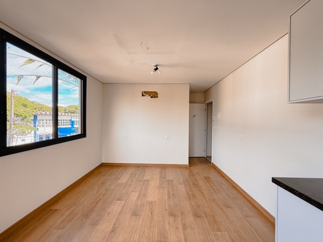 Foto do Kitnet - Kitnet para Locação com Água, Luz e Internet Inclusas, Centro, Apucarana, PR | J. Mareze Imóveis Ltda