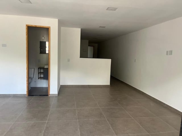 Kitnet 1 quarto e 1 banheiro, para alugar, no bairro Alto da Serra em Petrópolis