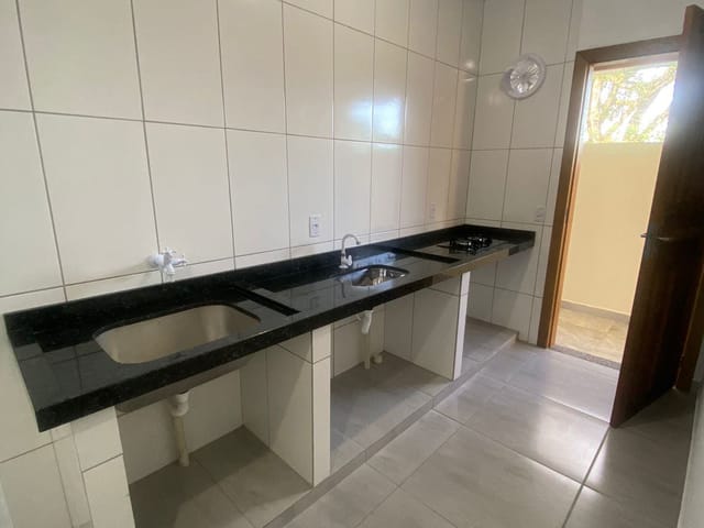 Kitnet 1 quarto e 1 banheiro, para alugar, no bairro Santa Regina em Itajaí