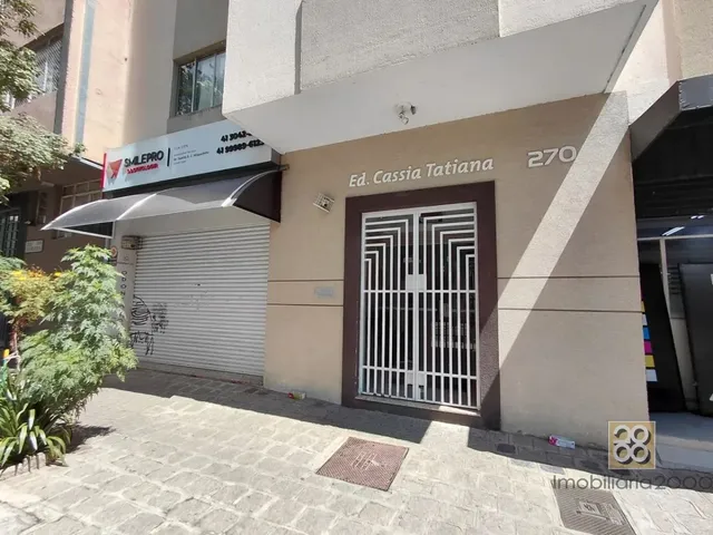 Kitnet para alugar, no bairro Centro em Curitiba