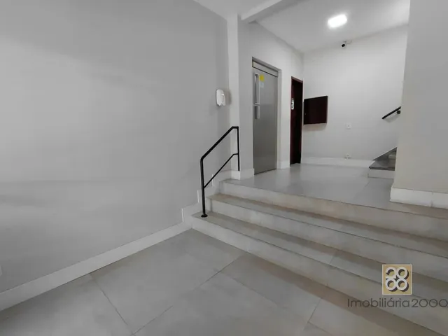 Kitnet para alugar, no bairro Centro em Curitiba