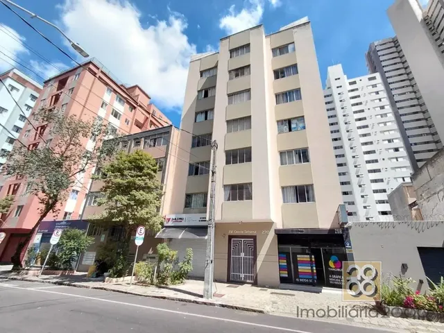 Kitnet para alugar, no bairro Centro em Curitiba