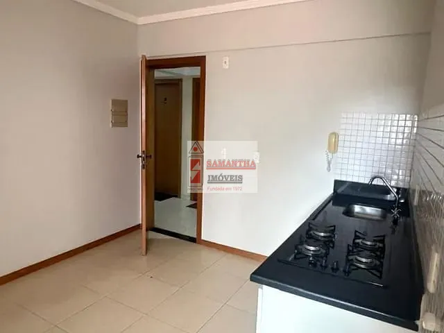 Kitnet 1 quarto e 1 banheiro, para alugar, no bairro Asa Norte em Brasília