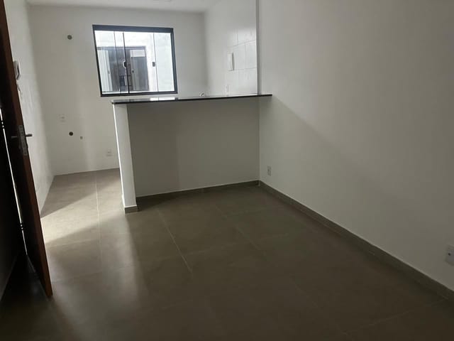 Kitnet 1 quarto e 1 banheiro, para alugar, no bairro Alto da Serra em Petrópolis