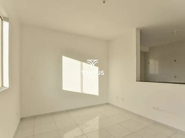 Kitnet 1 quarto e 1 banheiro, para alugar, no bairro Cajuru em Curitiba