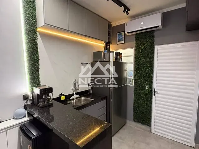Kitnet com 25m² 1 quarto e 1 banheiro, à venda, no bairro Balneário Gardem Mar em Caraguatatuba
