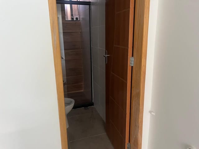 Kitnet 1 quarto e 1 banheiro, para alugar, no bairro Alto da Serra em Petrópolis