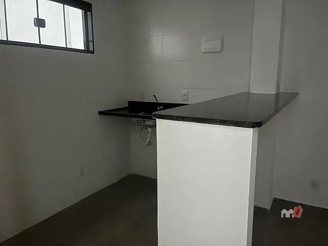 Kitnet 1 quarto e 1 banheiro, para alugar, no bairro Alto da Serra em Petrópolis