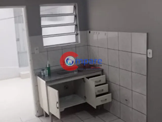 Kitnet 1 quarto e 1 banheiro, para alugar, no bairro Jardim Rosa de Franca em Guarulhos