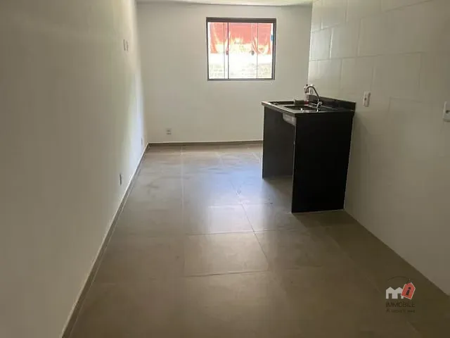 Kitnet 1 quarto e 1 banheiro, para alugar, no bairro Alto da Serra em Petrópolis
