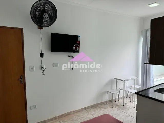 Kitnet com 35m² 1 quarto e 1 banheiro, para alugar, no bairro Centro em Jacareí