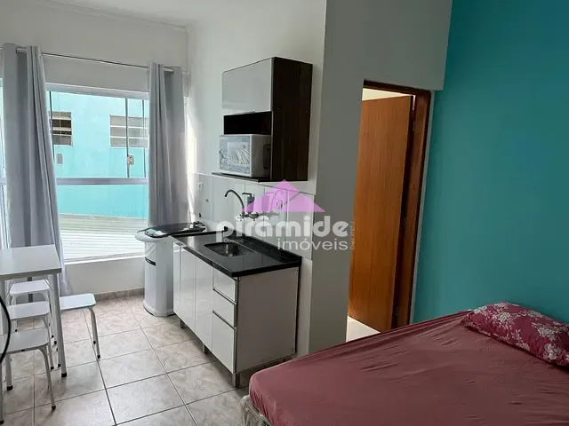 Kitnet com 35m² 1 quarto e 1 banheiro, para alugar, no bairro Centro em Jacareí