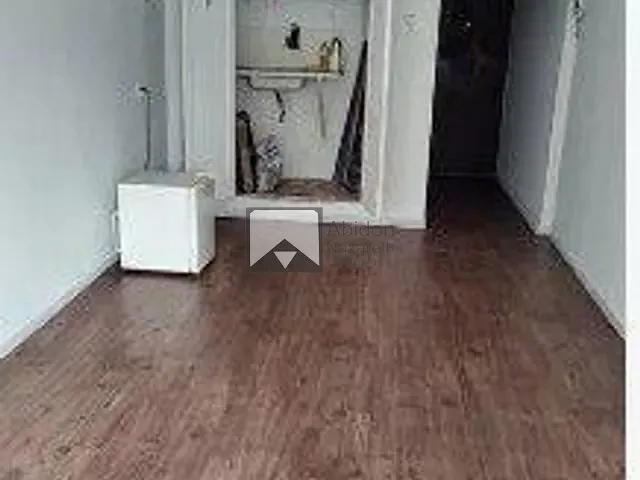 Kitnet com 32m² 1 quarto e 1 banheiro, à venda, no bairro Centro em Niterói